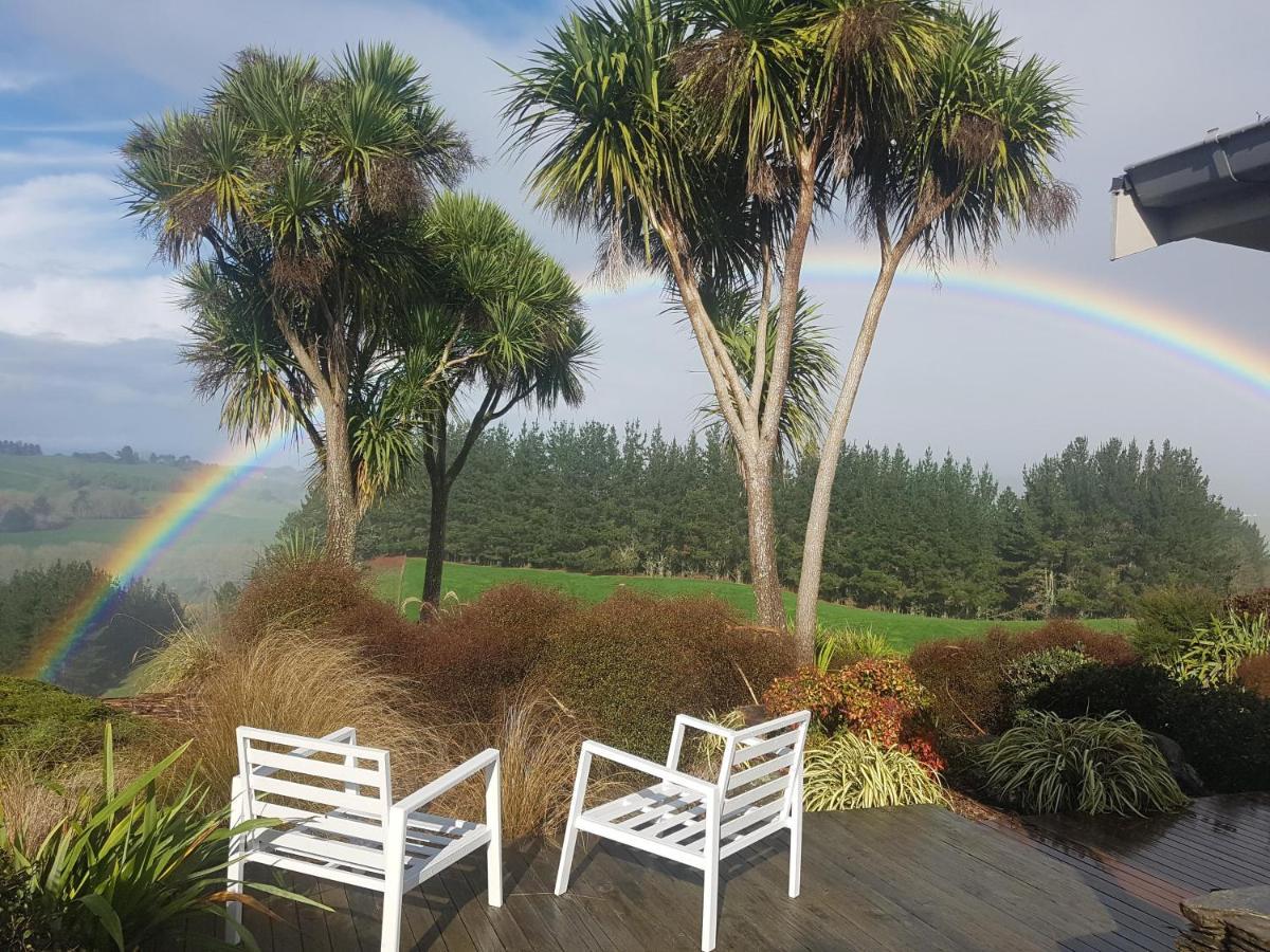 Above The River Karapiro Bed & Breakfast Apartment Exterior photo