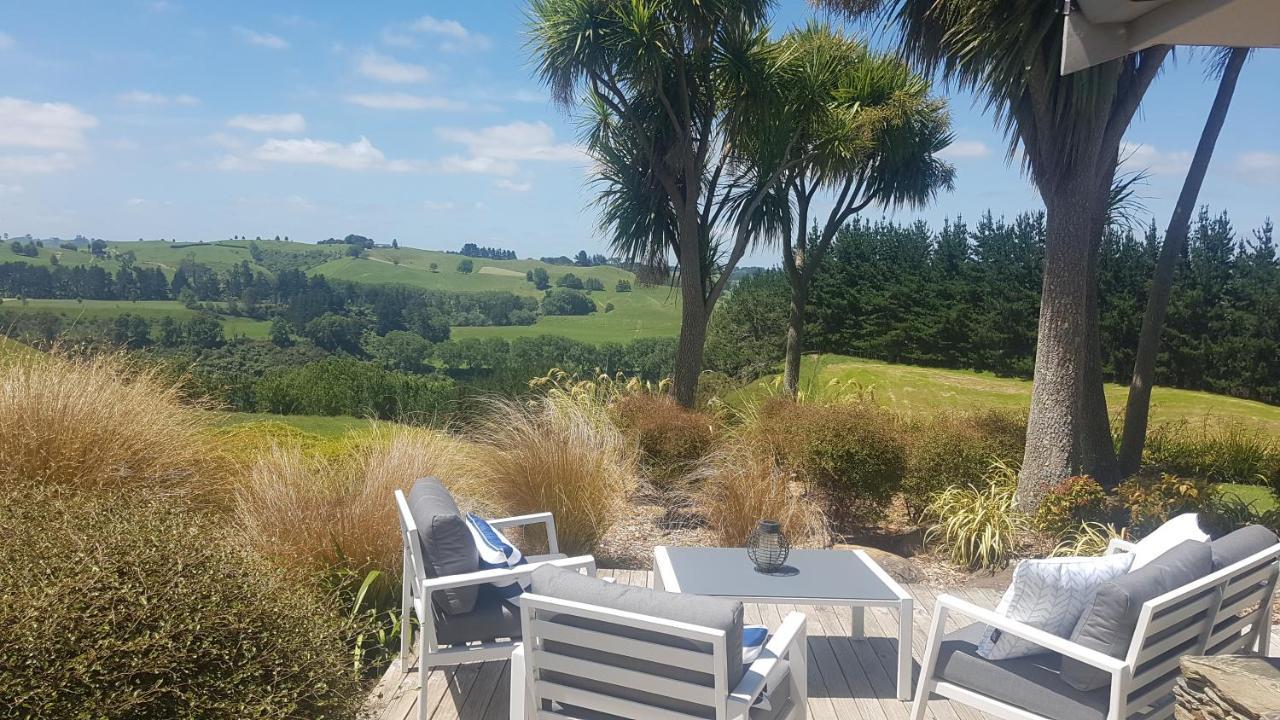 Above The River Karapiro Bed & Breakfast Apartment Exterior photo